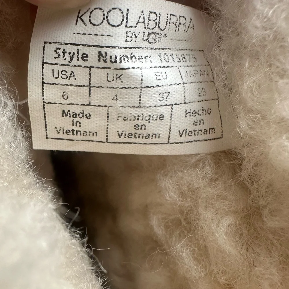 Koolaburra brand size